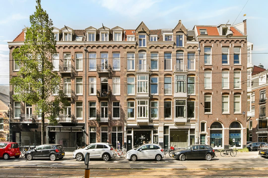 Photo 2 of Roelof Hartstraat 13-1