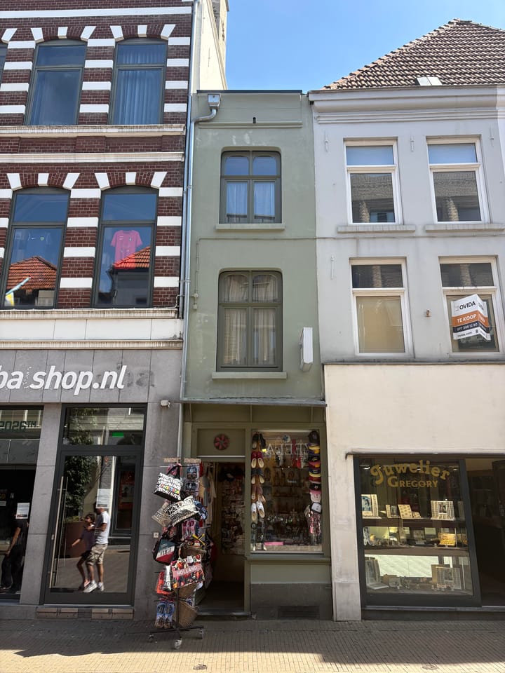 Lomstraat 8, Venlo