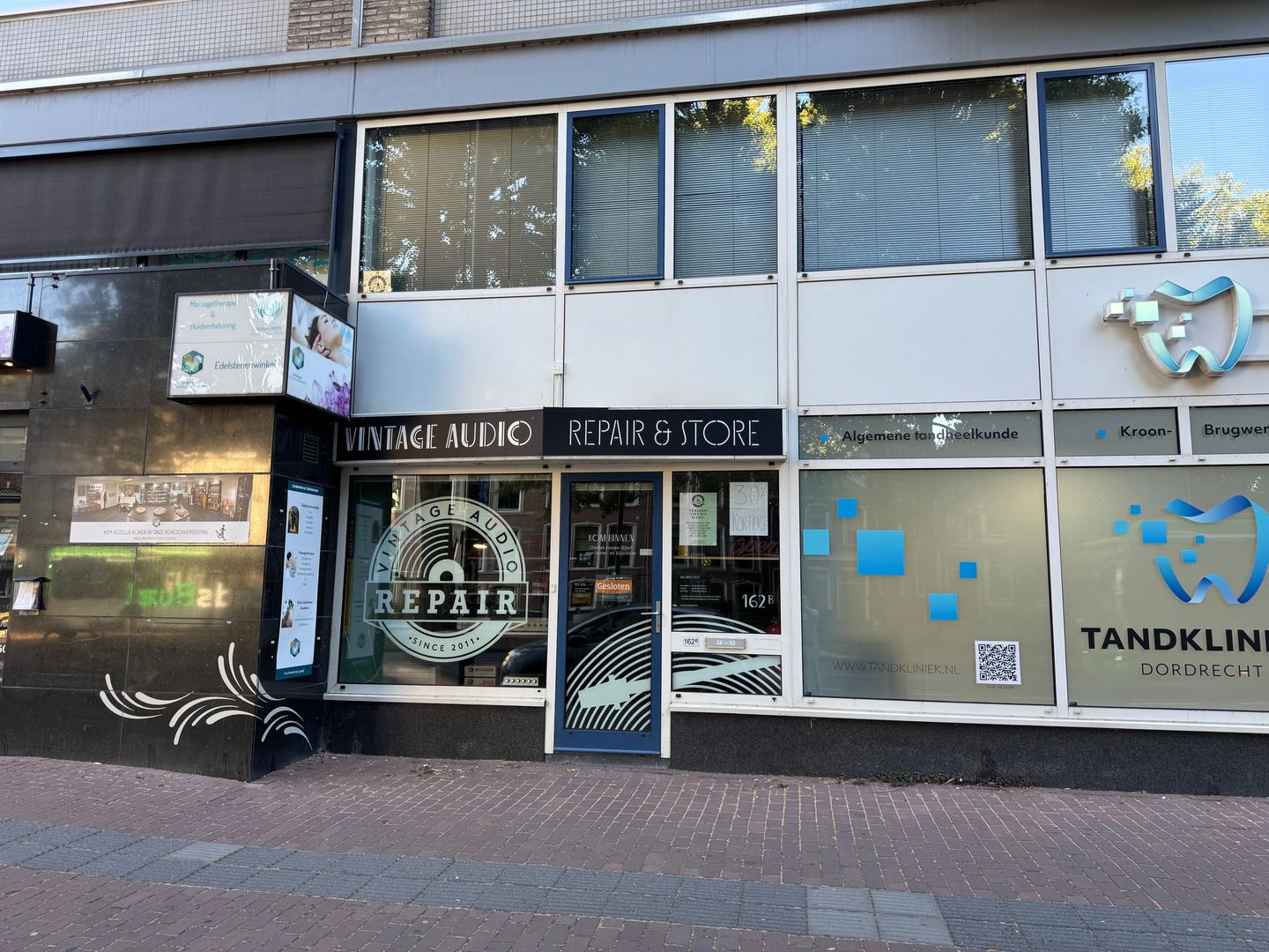 Bekijk foto 2 van Johan de Wittstraat 162-B