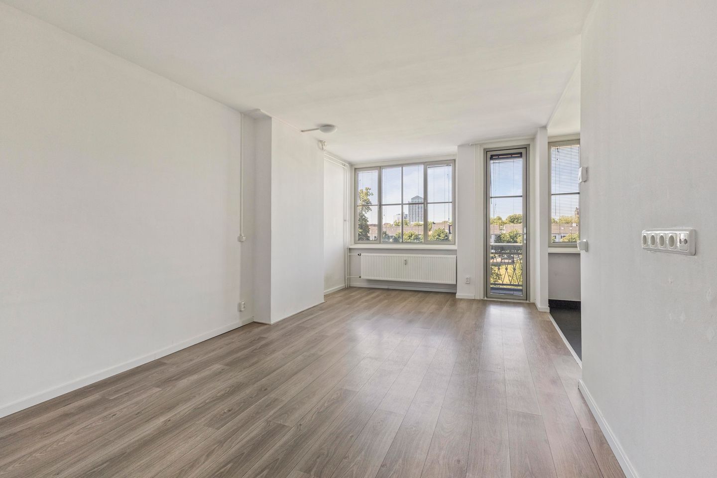 Photo 5 of Koningsplein flat 108-D