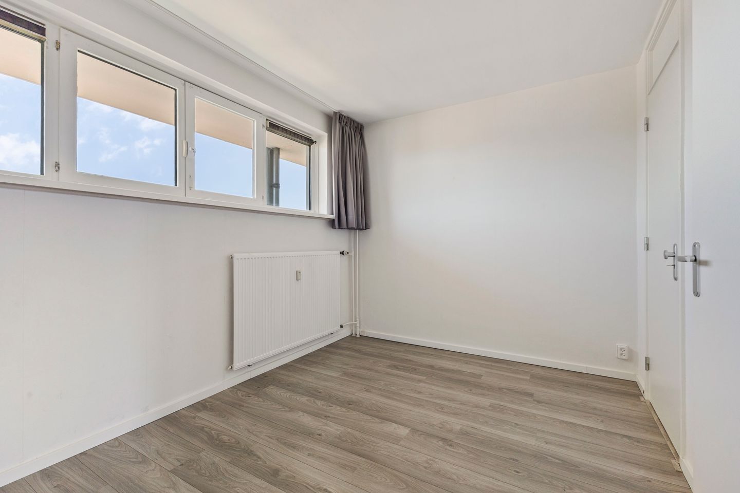Photo 10 of Koningsplein flat 108-D