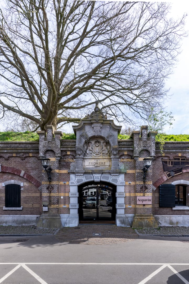 Adriaan Dortsmanplein 3-15, Naarden