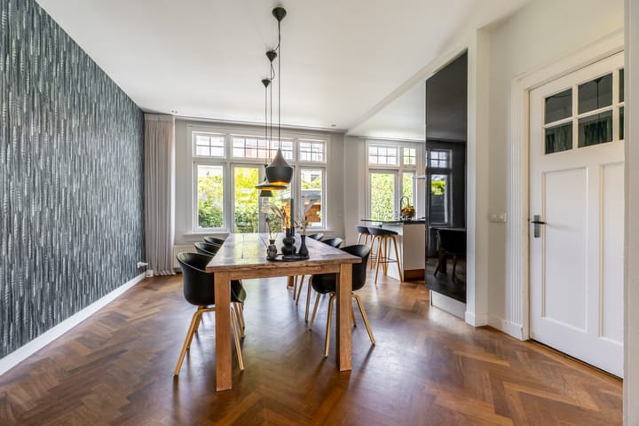 Tussenwoning te koop: Laan van Bloemenhove 3, Heemstede
