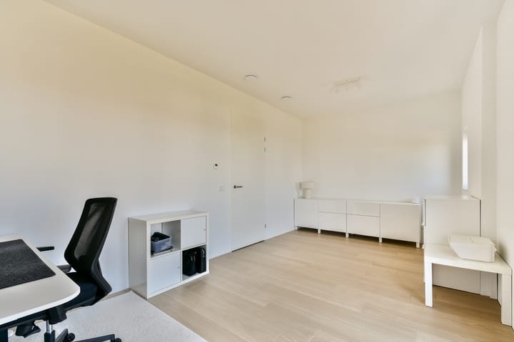 Hoekwoning te koop: Fort Rhijnauwenstraat 46, Weesp