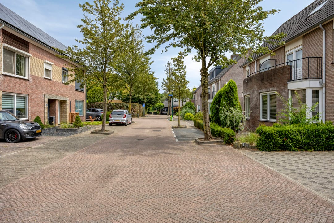 Foto 11 van Sering 16
