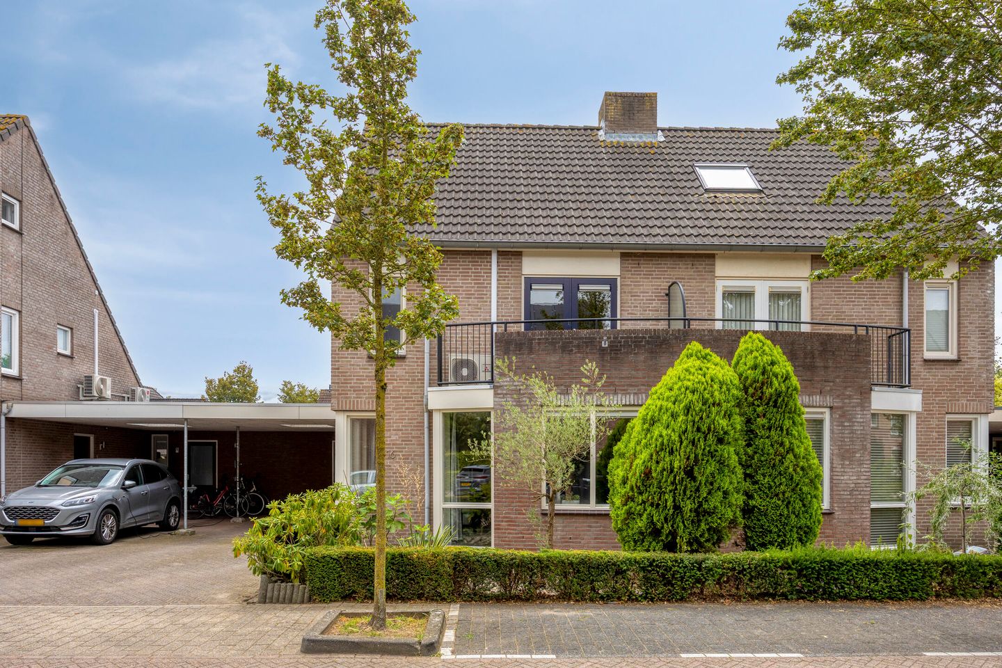 Foto 5 van Sering 16