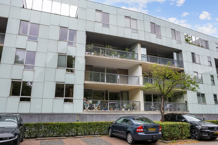 Appartement te koop: Wilhelminakade 46, Groningen