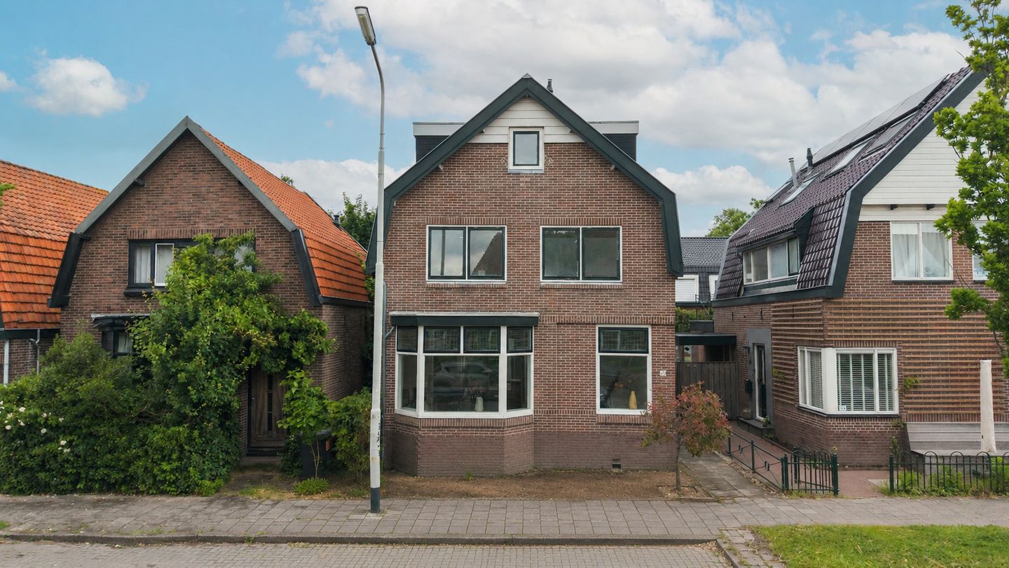 Foto 1 van Badhuislaan 26