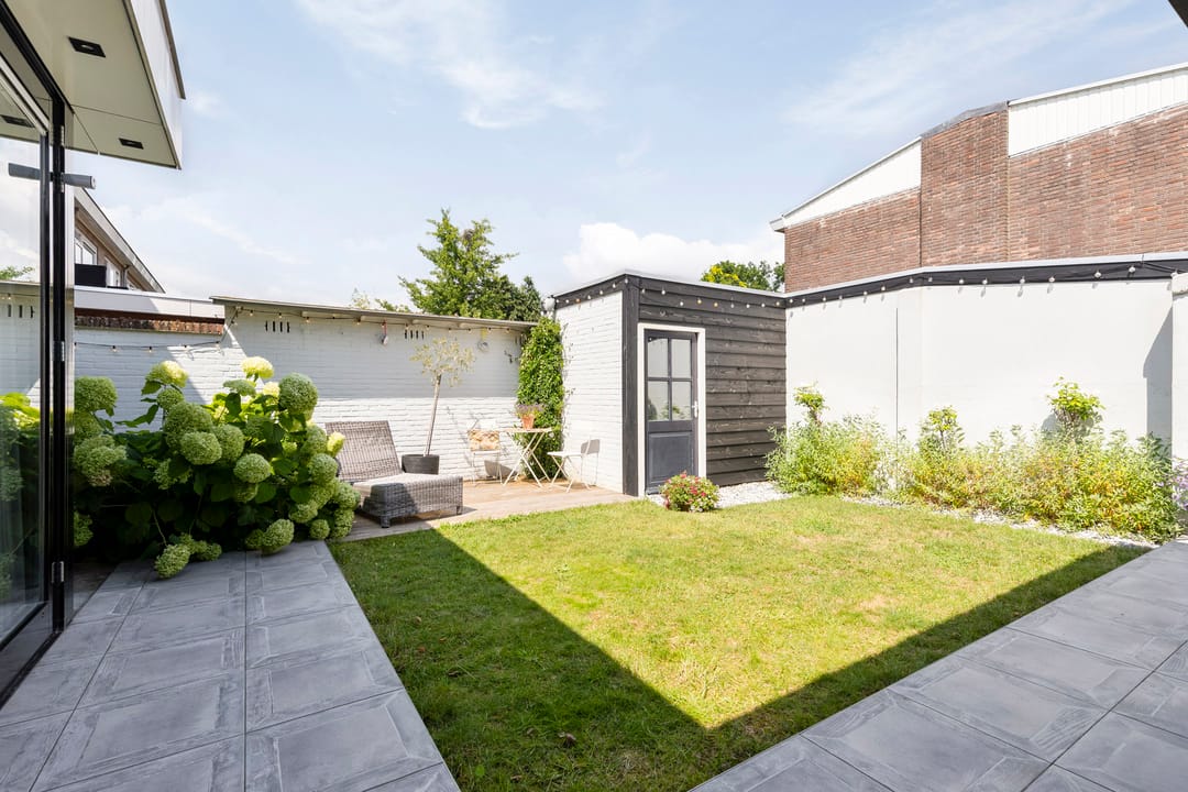Photo 13 of Asterstraat 2