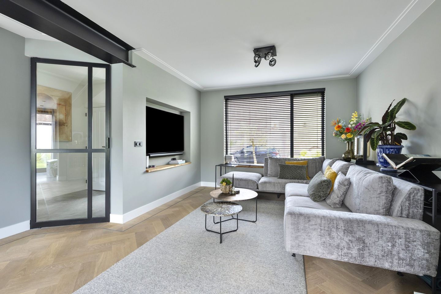 Photo 4 of Asterstraat 2