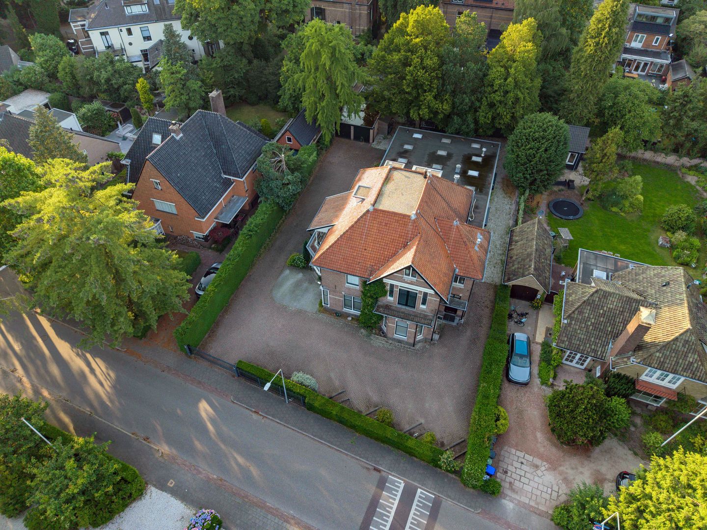 View photo 3 of Koninginneweg 31