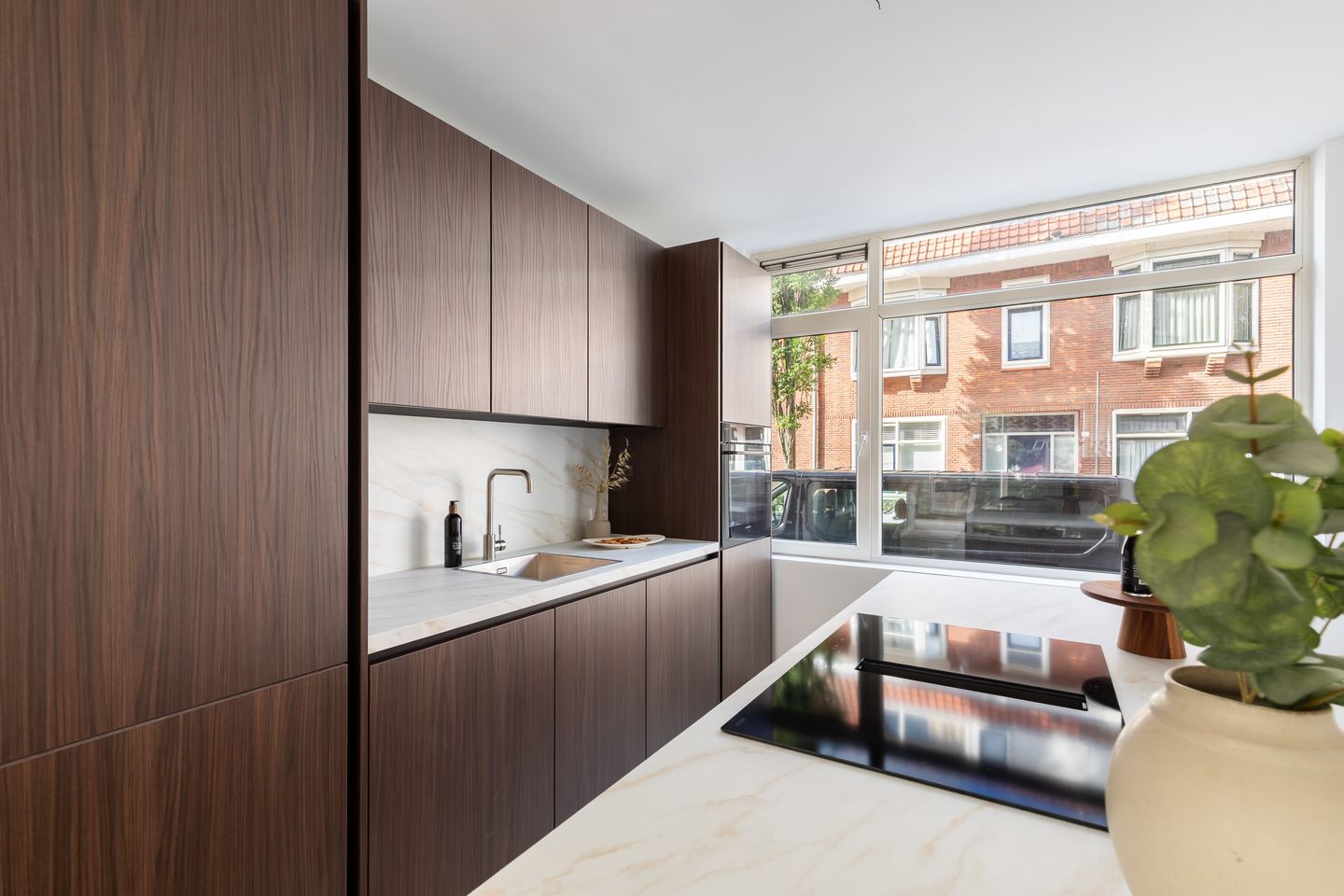 Photo 10 of Lange Singelstraat 95-A