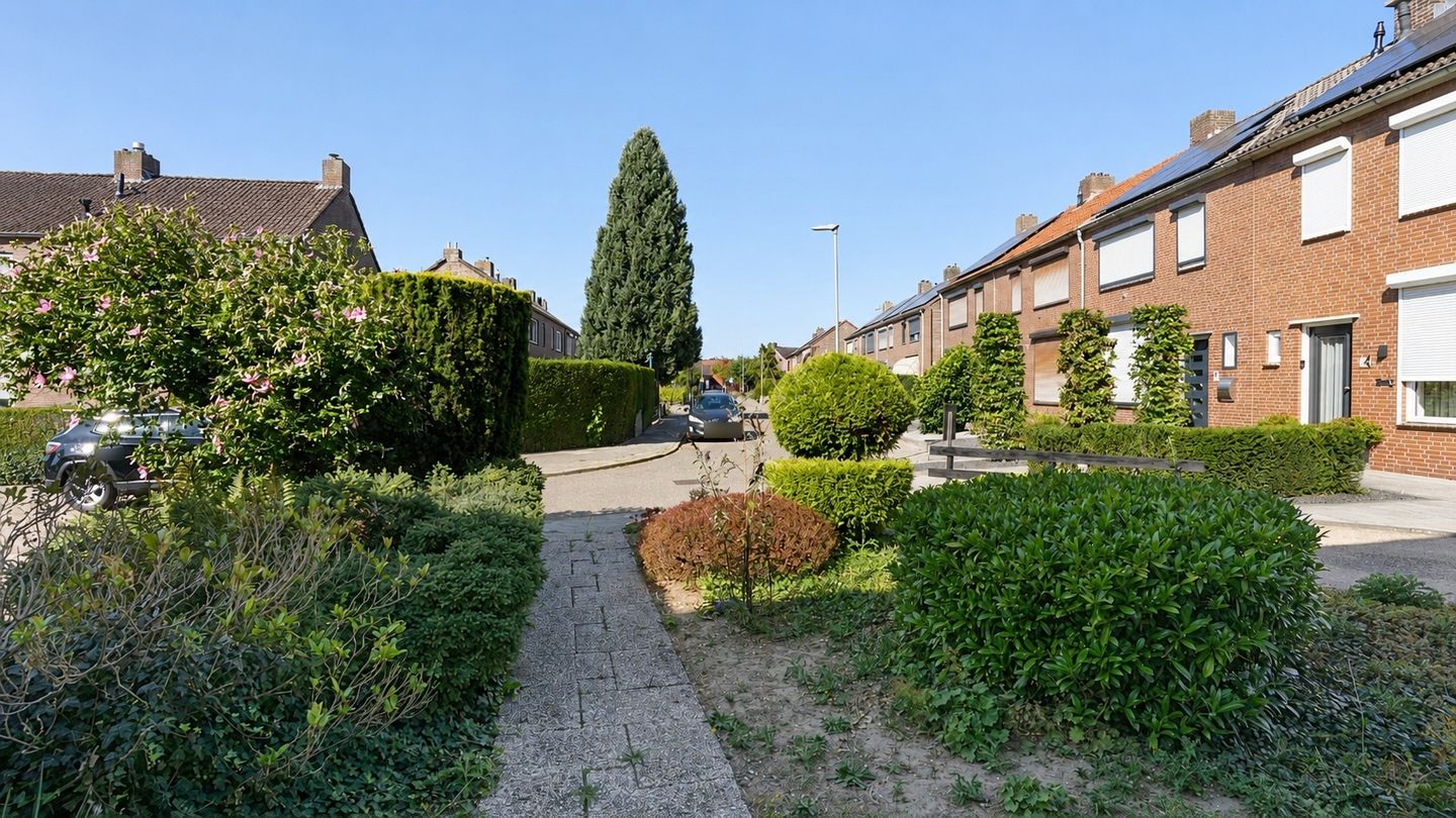 Photo 35 of Johan Evertsenstraat 25