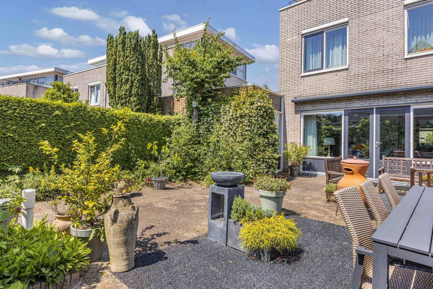Photo 40 of Rolling Stonesstraat 3