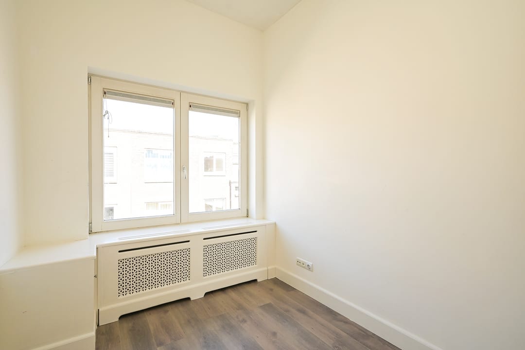 Photo 13 of Lyonnetstraat 80