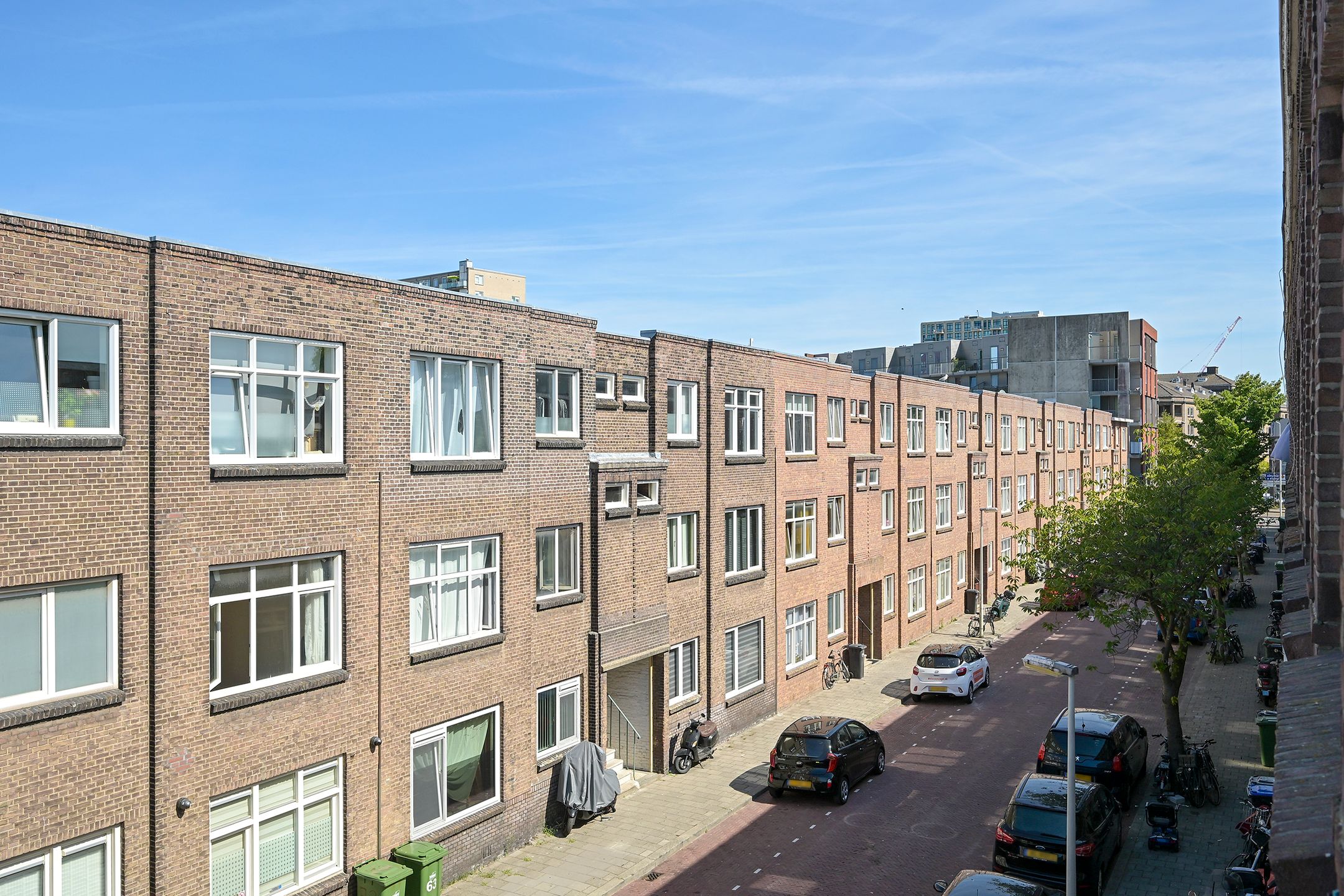 Photo 30 of Lyonnetstraat 80