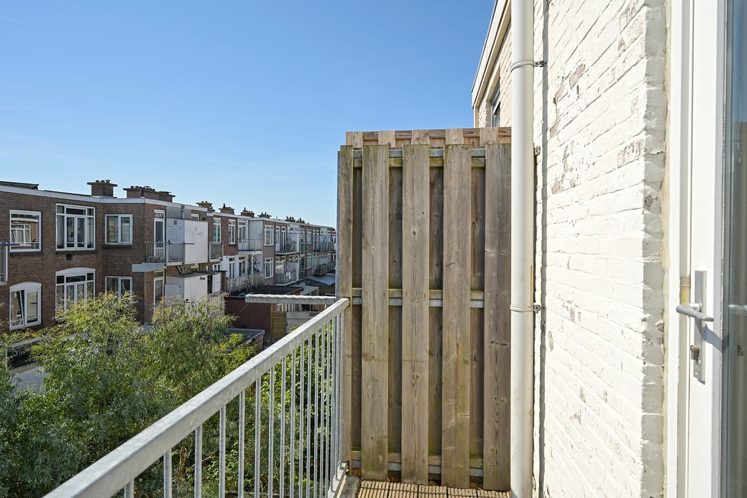 Photo 32 of Lyonnetstraat 80