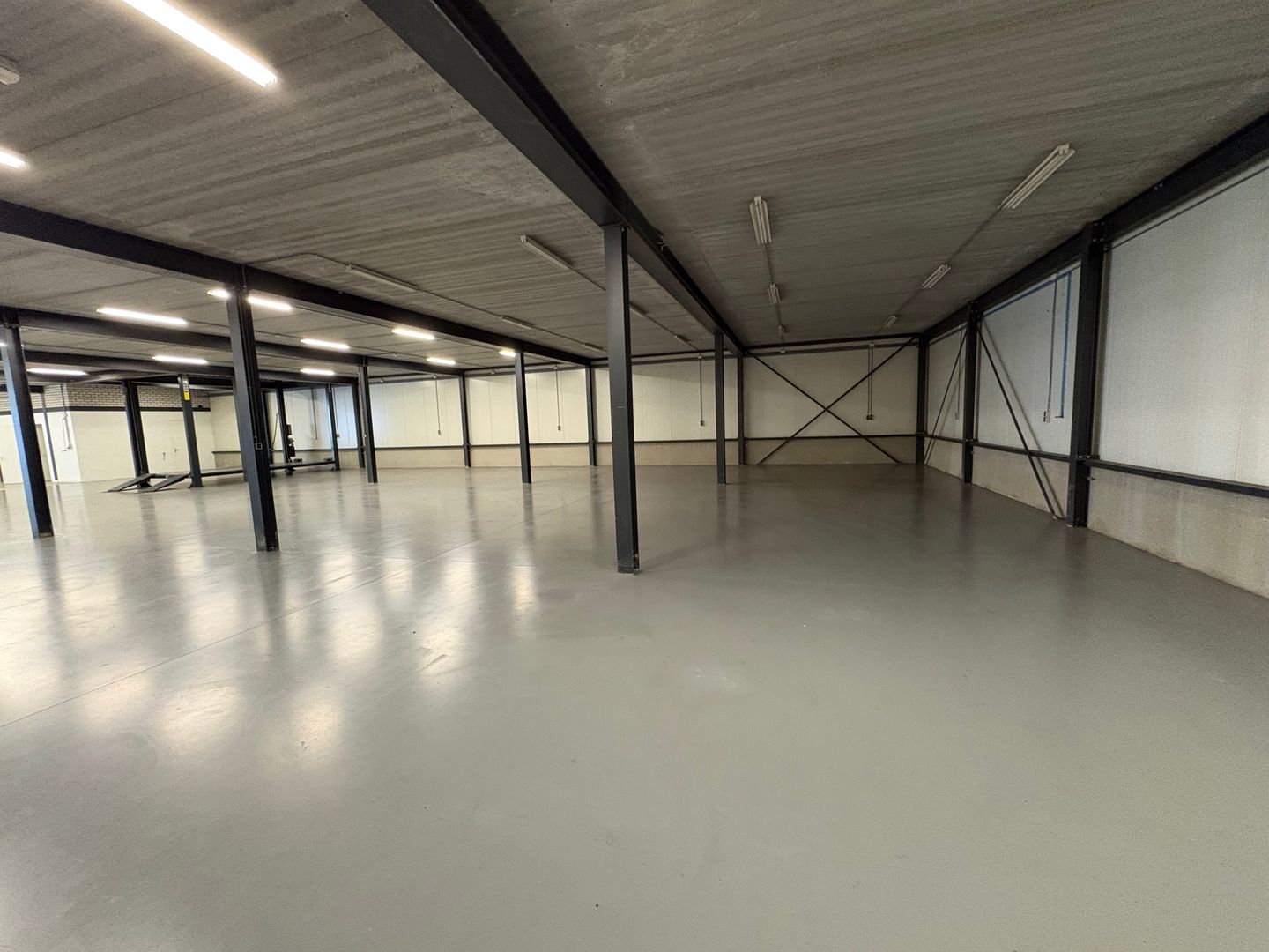 View photo 5 of Industrieweg 7