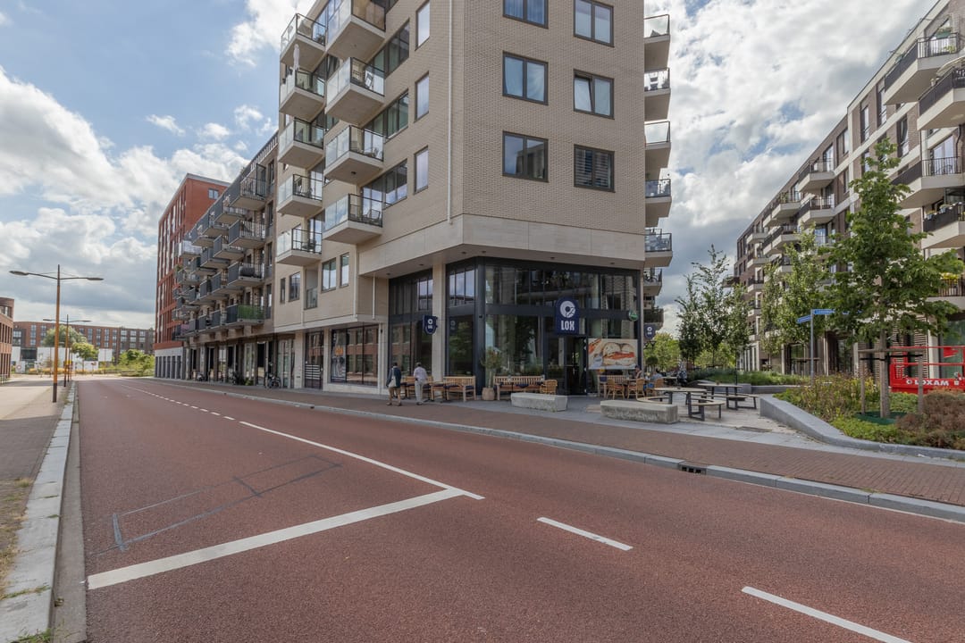 Photo 53 of Madridstraat 53