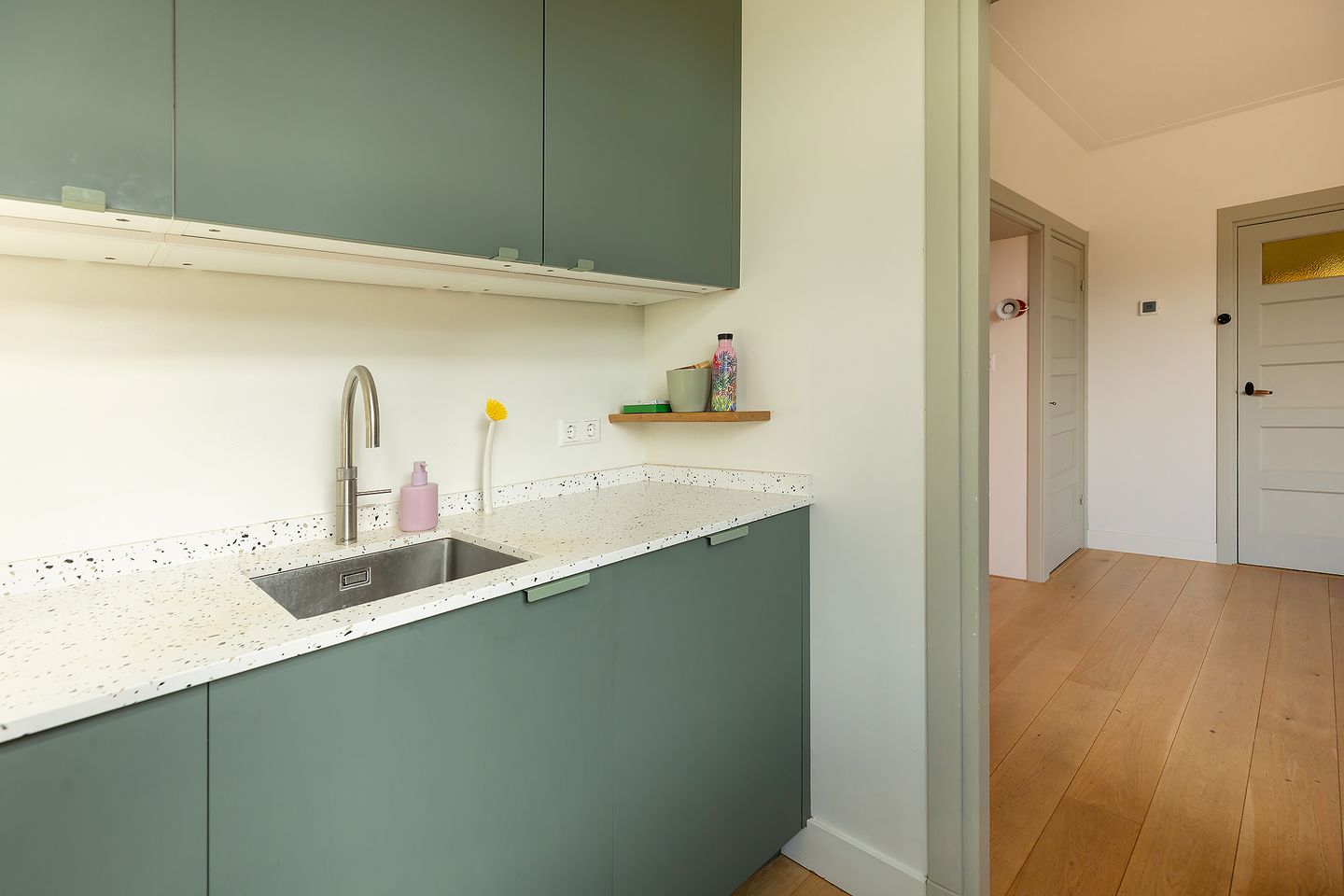Photo 14 of Erfgooiersstraat 73