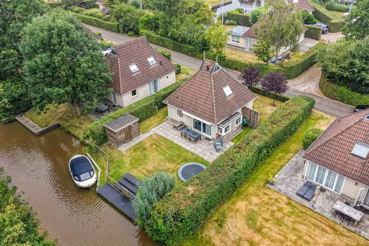 Vrijstaande woning te koop: Koaidyk 6-648, Earnewâld