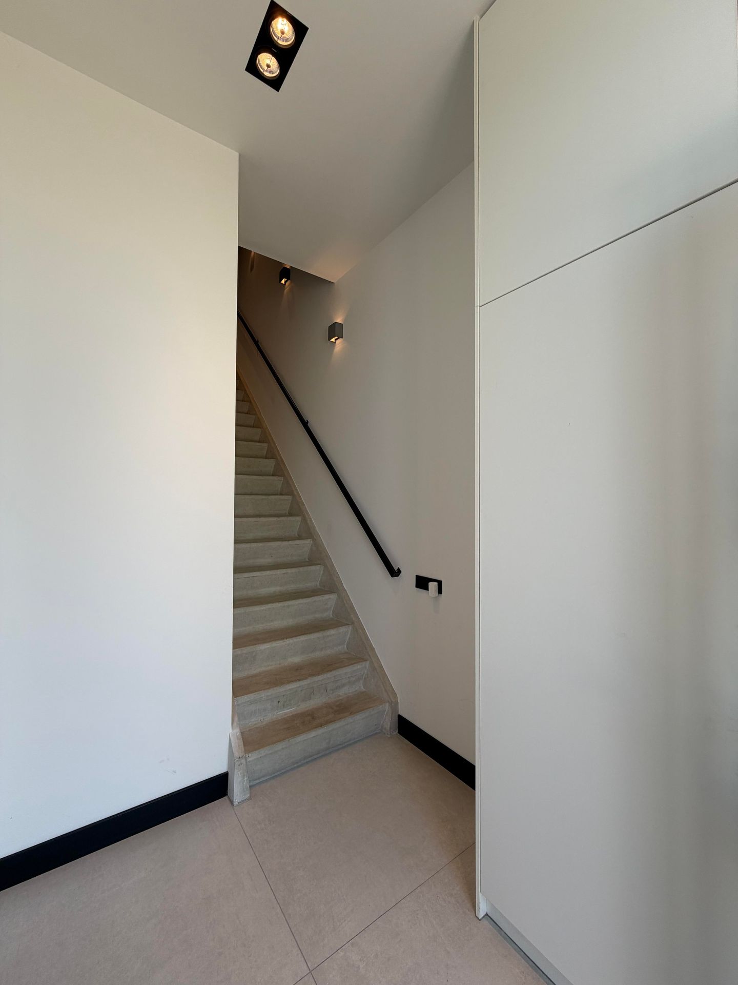 View photo 4 of J.G. van der Stoopweg 28
