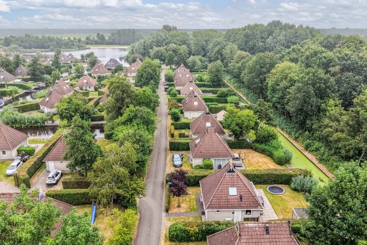 Vrijstaande woning te koop: Koaidyk 6-648, Earnewâld