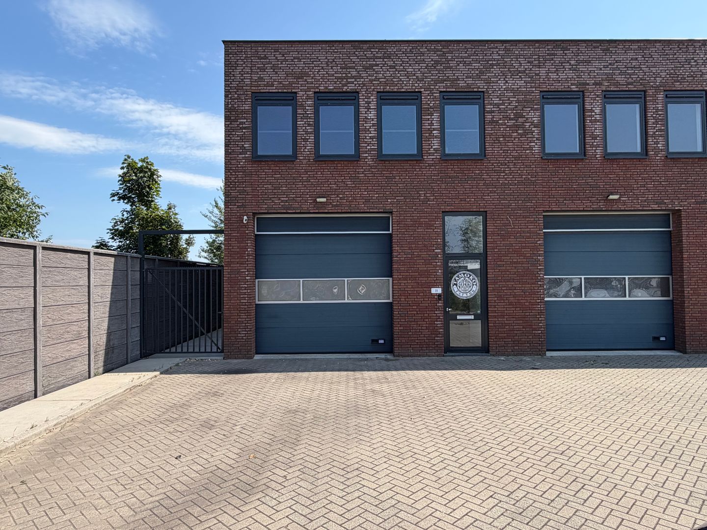 View photo 1 of J.G. van der Stoopweg 28