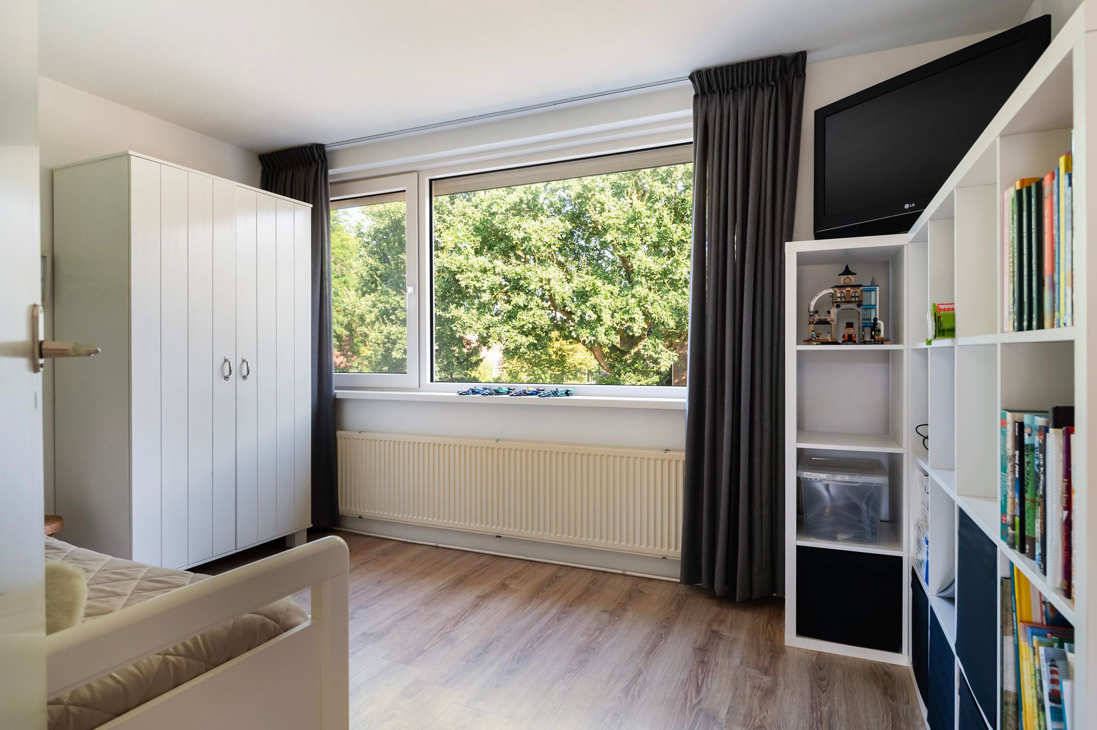 Photo 18 of Schubertstraat 19