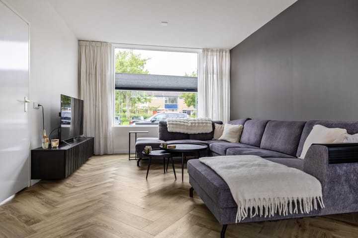 Tussenwoning te koop: Moezelstraat 56, Assen