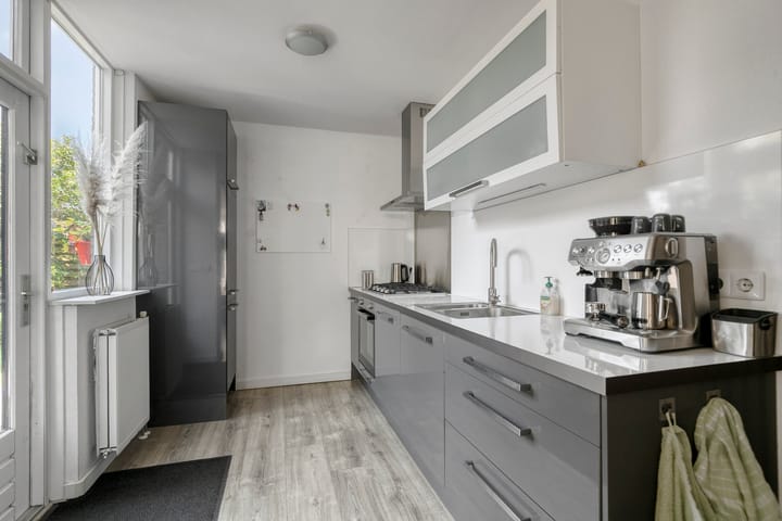 Hoekwoning te koop: Elzenstraat 25, Zwolle