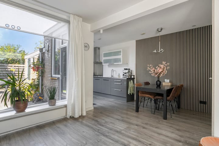 Hoekwoning te koop: Elzenstraat 25, Zwolle