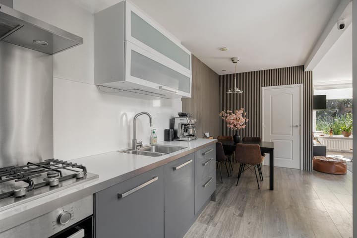 Hoekwoning te koop: Elzenstraat 25, Zwolle
