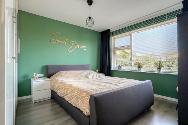 Hoekwoning te koop: Elzenstraat 25, Zwolle