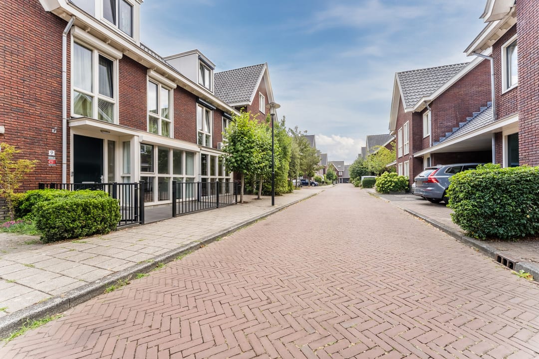 Foto 43 van Rechtsbuitenstraat 9