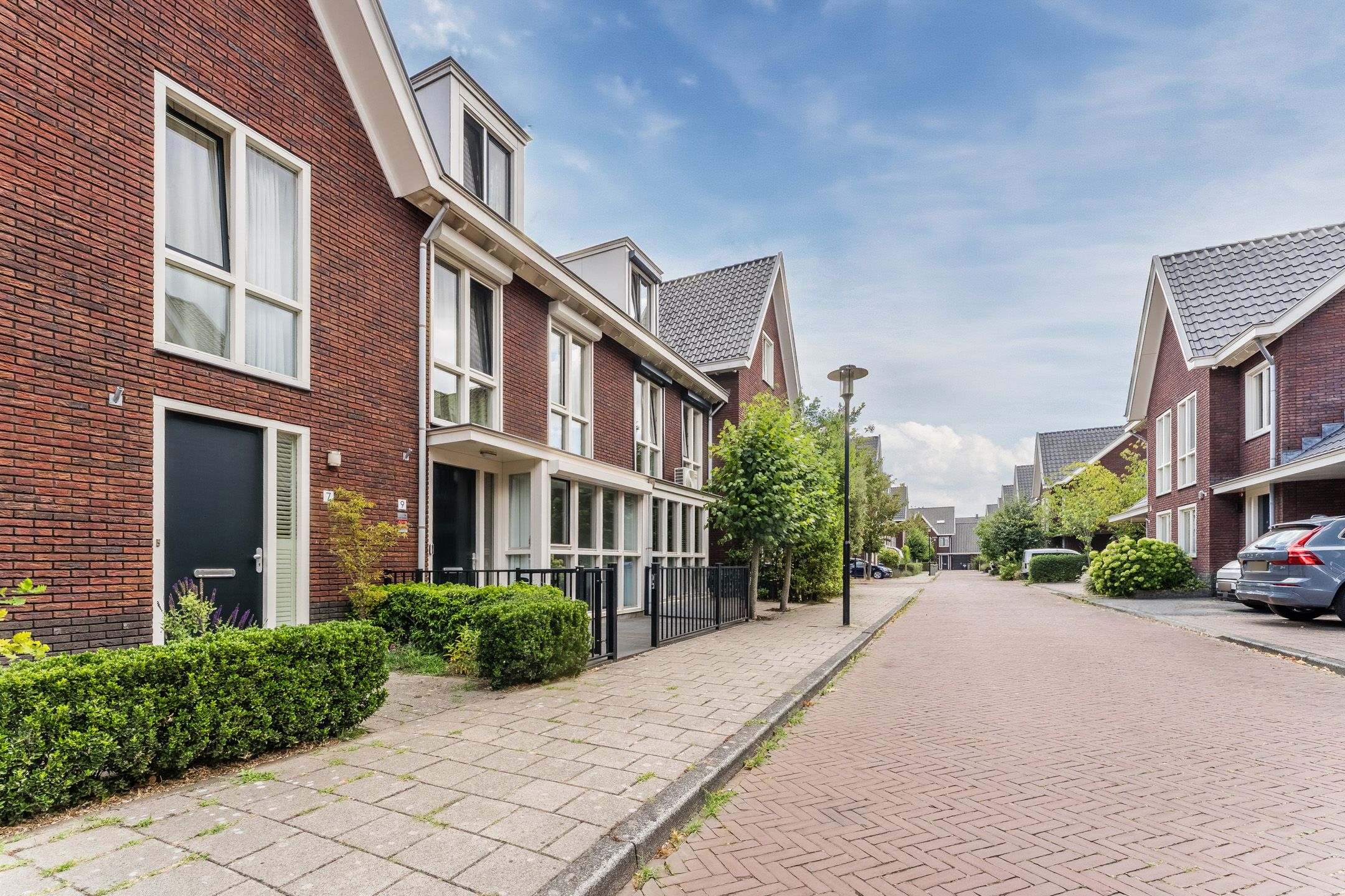 Foto 42 van Rechtsbuitenstraat 9