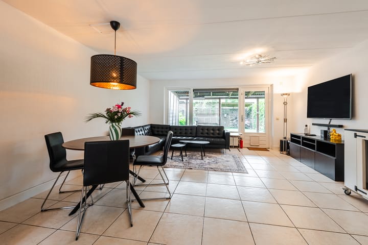 Hoekwoning te koop: Geerten Gossaertpad 19, Almere