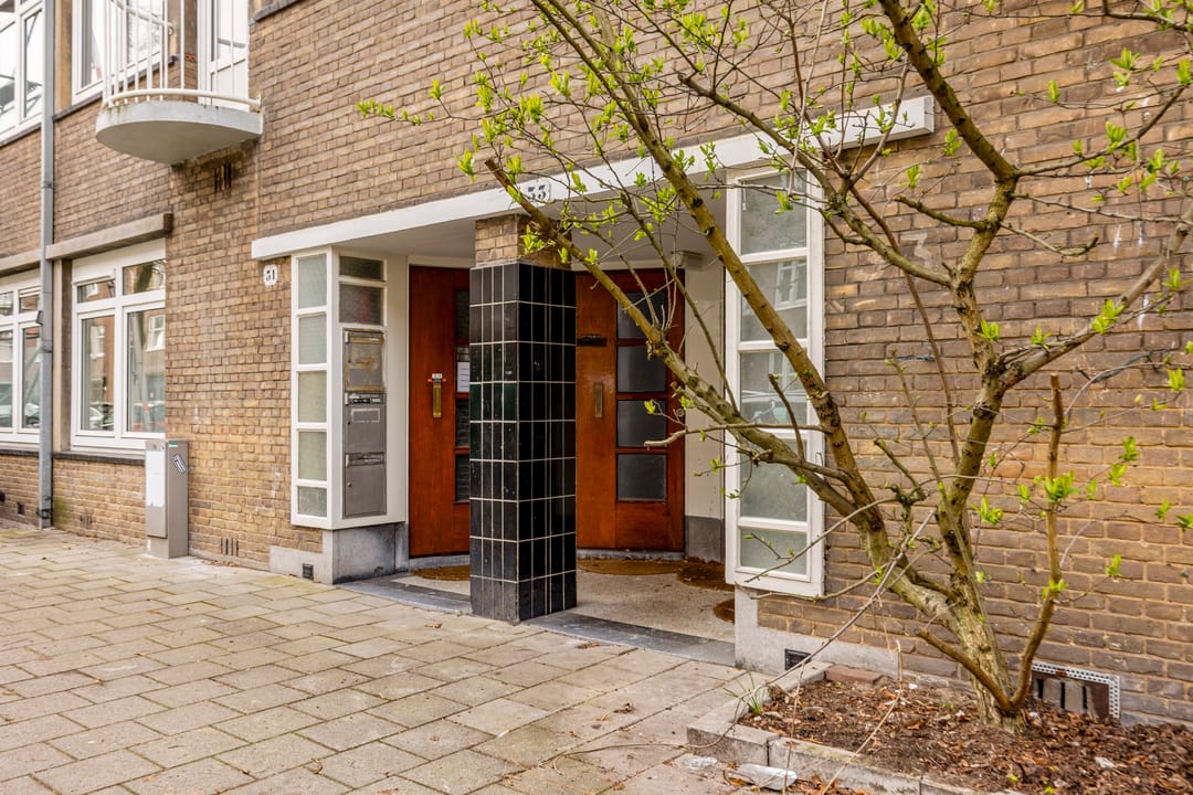 Photo 16 of Sassenheimstraat 31-2