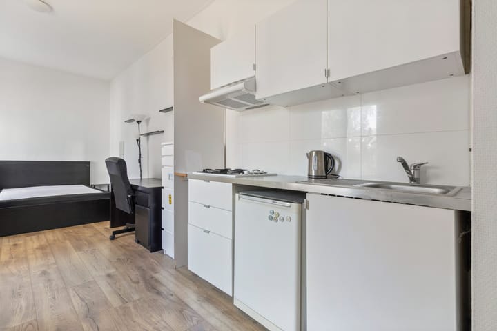 Studio te koop: Koningin Emmaplein 12B03, Maastricht