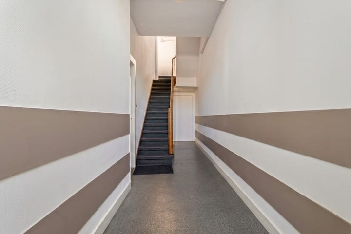 Studio te koop: Koningin Emmaplein 12B03, Maastricht