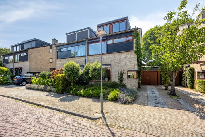 Photo 2 of Abeelstraat 13