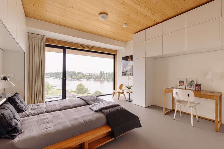 Appartement te koop: Korte Ouderkerkerdijk 1F2, Amsterdam