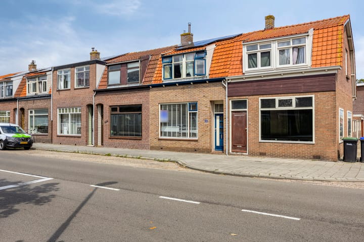 Tussenwoning te koop: Ruyghweg 115, Den Helder
