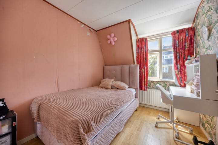 Tussenwoning te koop: Ruyghweg 115, Den Helder