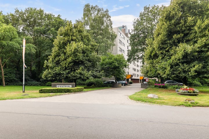 Appartement te koop: Laan van de Eekharst 42, Emmen