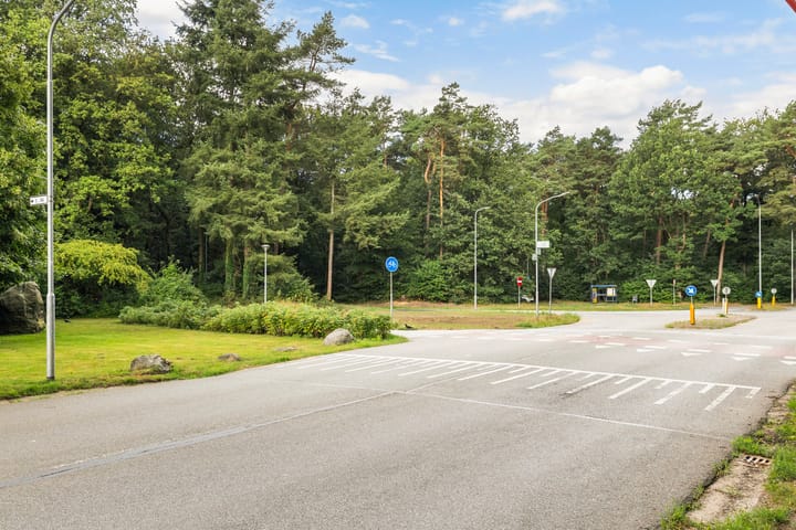 Appartement te koop: Laan van de Eekharst 42, Emmen
