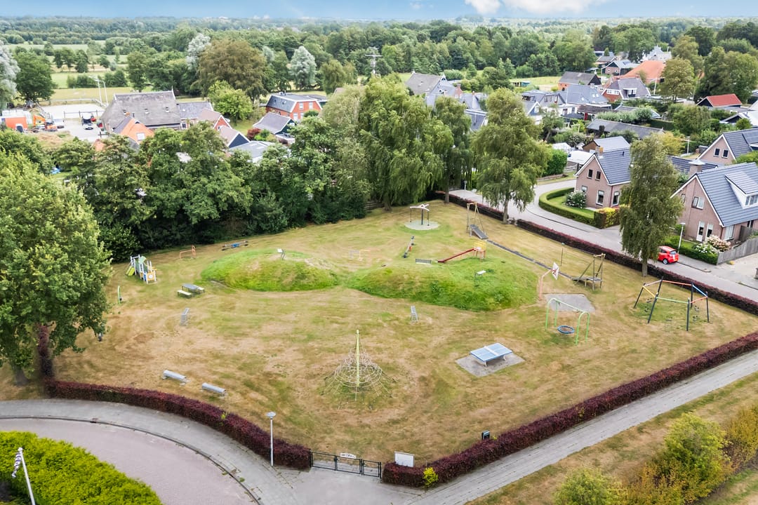 Foto 47 van Ribes 1