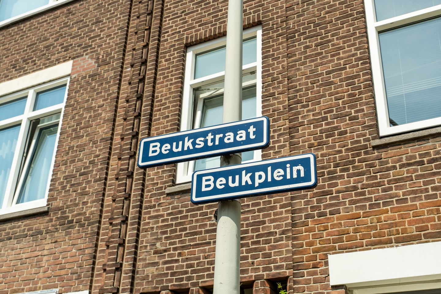 Foto 55 van Beukstraat 27-C