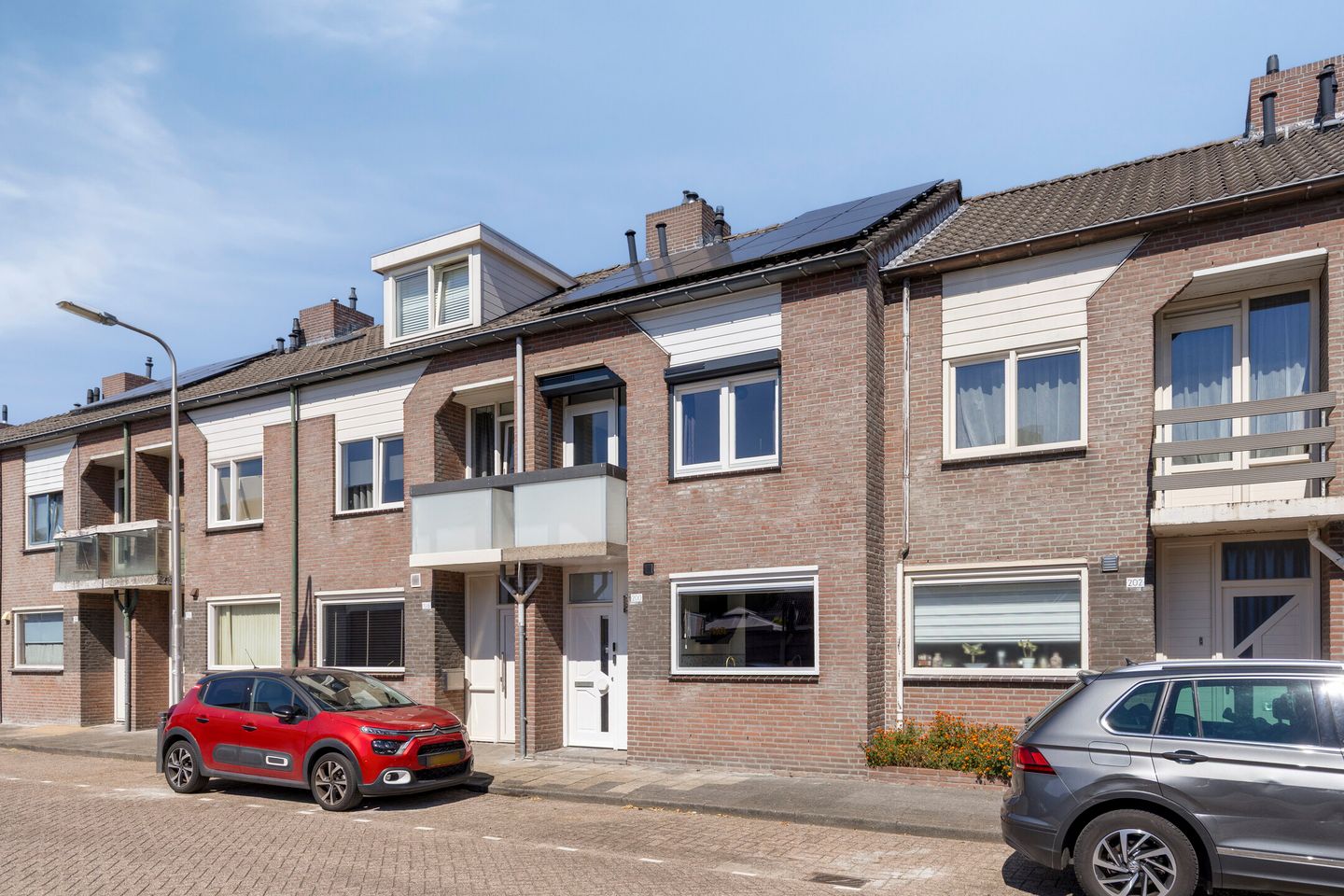 Photo 1 of Lovensestraat 200