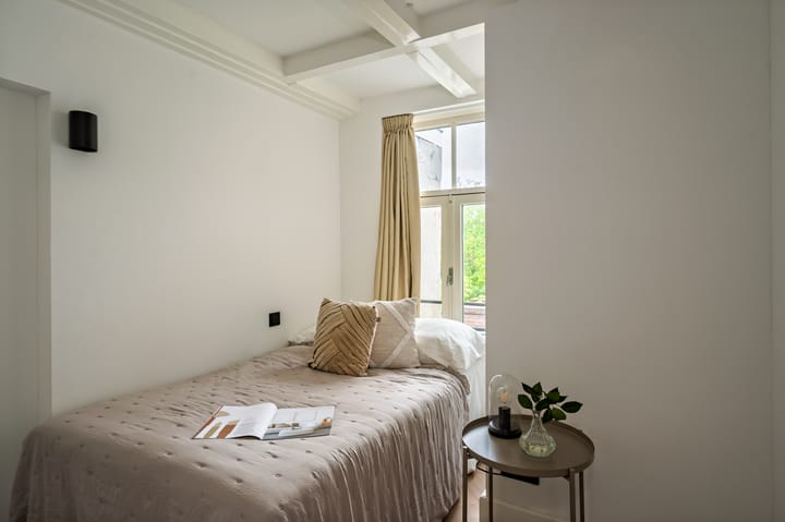 Studio te koop: Schimmelstraat 16-4, Amsterdam